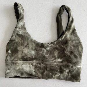 NWOT Lululemon Reversible Align Bra - olive / tie dye